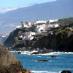 El Mar Villa *